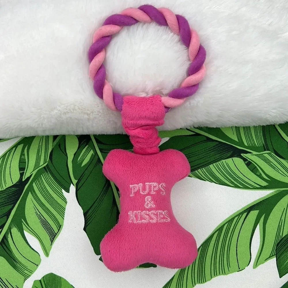 Pups & Kisses Pink Bone Valentine’s Day Dog Squeaky Rope Pull Toy NEW